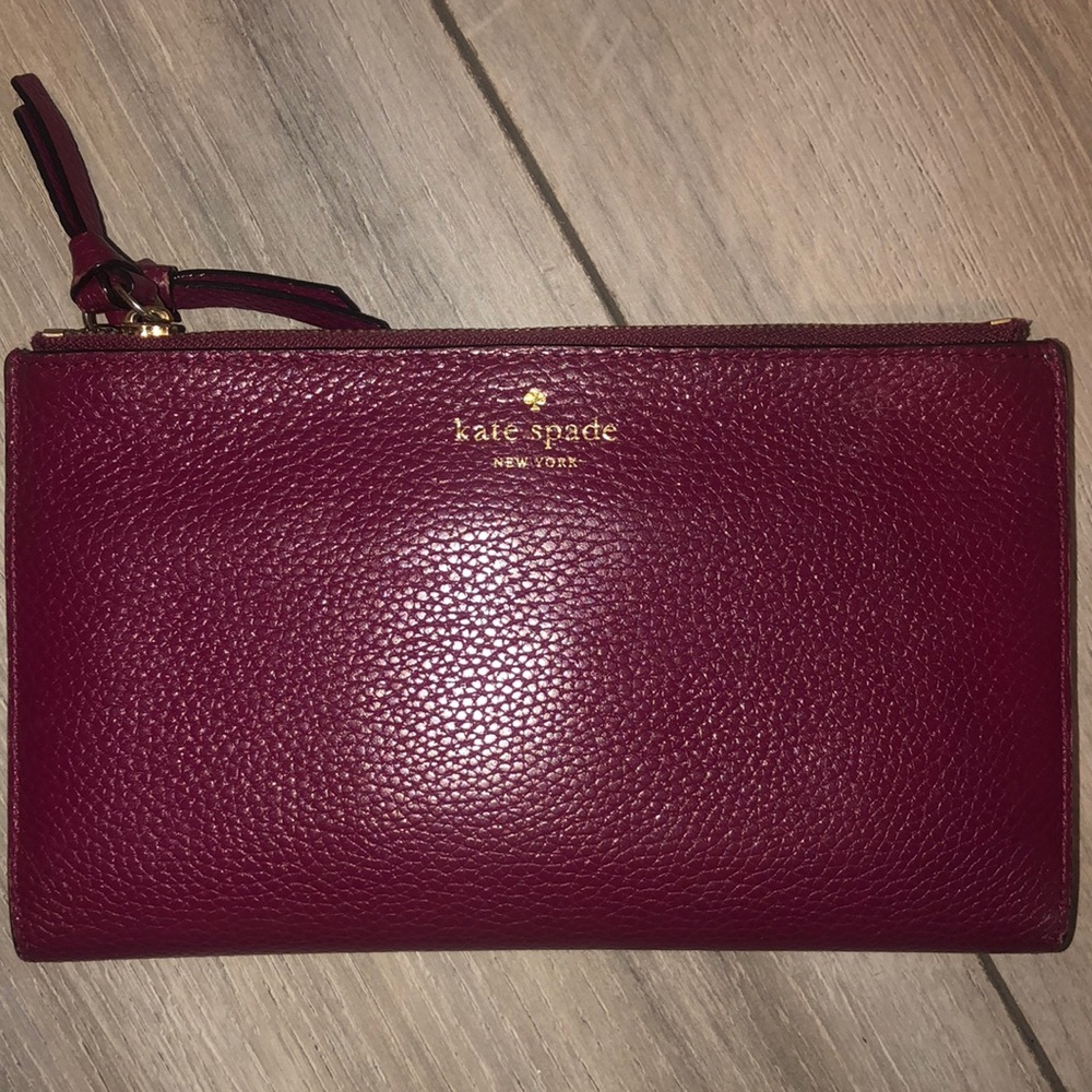 KATE SPADE CRANBERRY WALLET